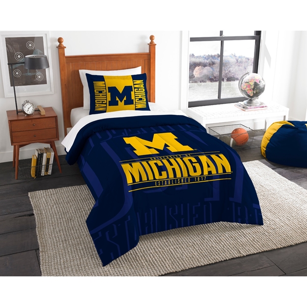Picture of Michigan Wolverines Twin Comforter Set