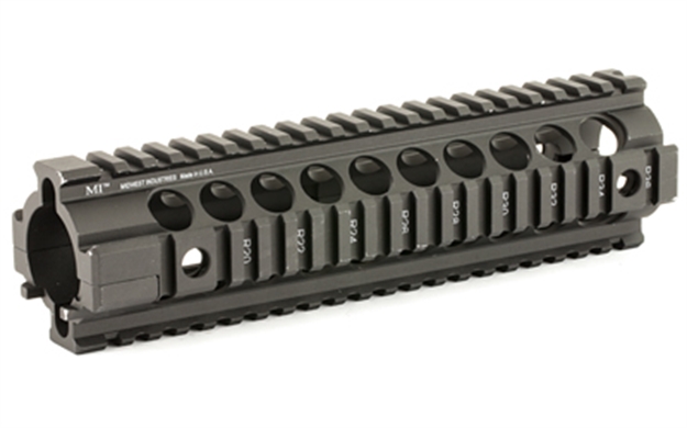 Picture of Ar-15/M16 Two-Piece Carbine Length Free-Float Forend MCTAR-21G2