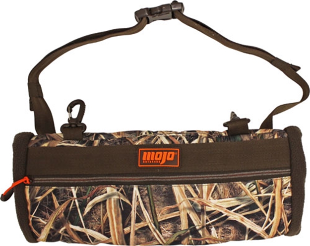 Picture of Mojo Outdoors Handwarmer Fleece Lined Mossy Oak Blades W/Zipper Pckt
