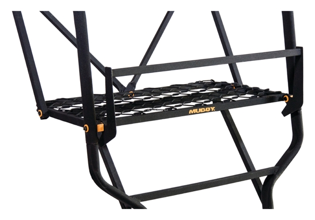 Picture of Muddy Woodsman Stronghold 1.5 Treestand, 21' Ladderstand