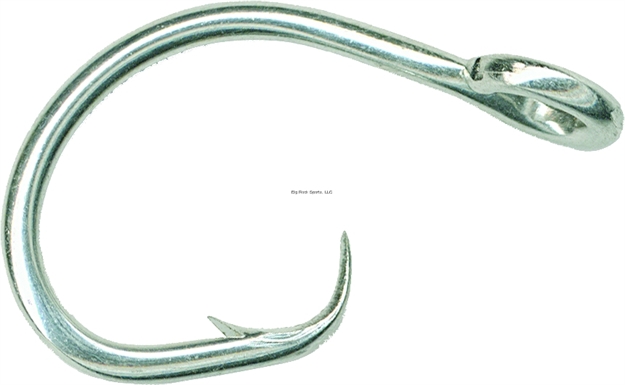 Picture of Mustad Classic Circle Hook, Size 15/0, Curved In/Kirbed Point, 2X Strong, Offset, Ringed Eye, Duratin, 2 Per Pack