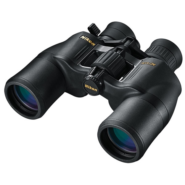 Picture of Nikon Aculon A211 Binocular, 8-18X42mm, Bak 4 Porro Prism, Black, 241 FT Fov @ 1000 YD