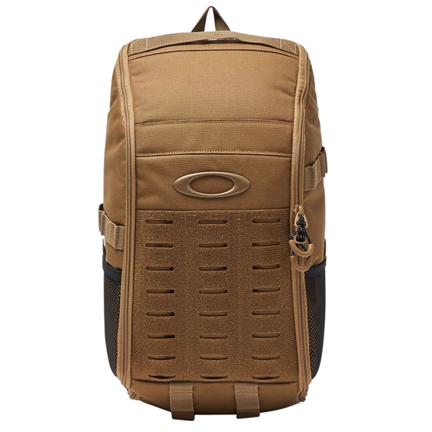 Picture of Oakley (Luxottica) 921554-86W Extractor Sling Pack 2.0  Coyote