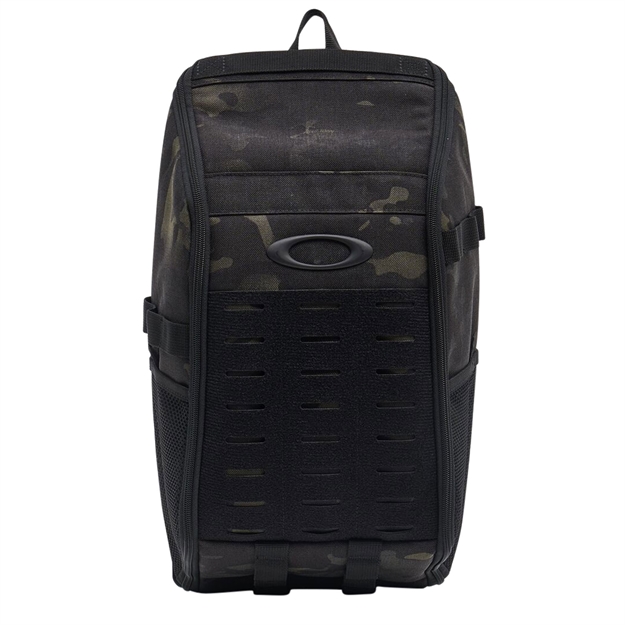 Picture of Oakley (Luxottica) 921554S-02L Extractor Sling Pack 2.0  Black Multicam