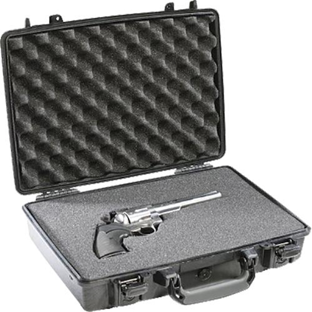 Picture of Pelican 1470 Protector Laptop Case Briefcase Polymer Black 16.8" X 12.23" X 4.47" (Exterior)