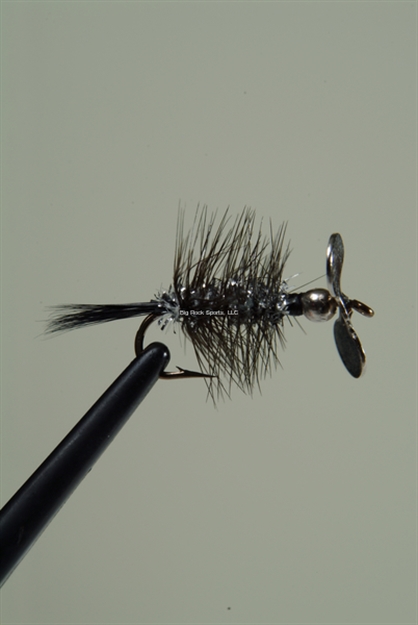 Picture of Pistol Pete Trout/Panfish Fly, SZ 10, Silver Sparkle, 2/Pack