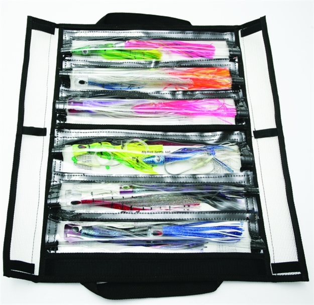 Picture of Raw Accessories Usa Lure Logic 6 Pocket Lure Bag-Six Pocket (Folding Style) White And Blue Mesh Style Lure Bag For Offshore Lures 22"X22.5"