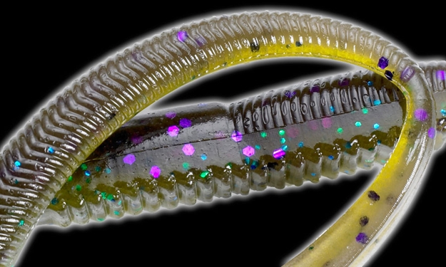 Picture of Reaction The Flirt Finesse Worm, 4.95", Sprayed Grass, 15/Pack