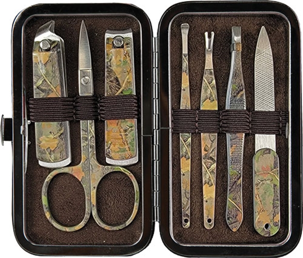 Picture of Rivers Edge Edge Mens 7 Piece Manicure Set Green Camo 282