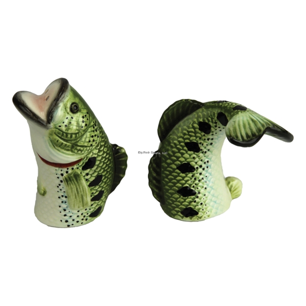 Picture of Rivers Edge Salt And Pepper Shakers - Bass