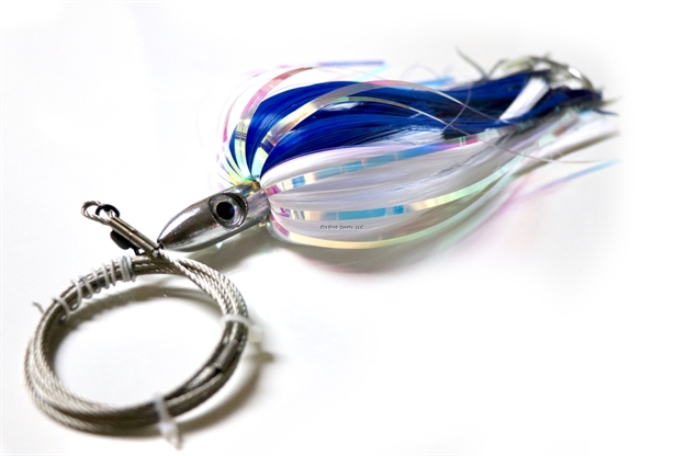 Picture of R&R Large Wahoo Magnet Sr., Blue/Clear Nylon And Plastic Skirts, Size 10 Single Hook