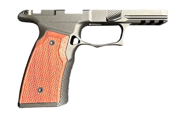 Picture of  Sharps Bros Sbgm07-G2 P365-Xmacro  Black W/ Cherry 7075-T6 Aluminum Fits Sig P365 850057873139