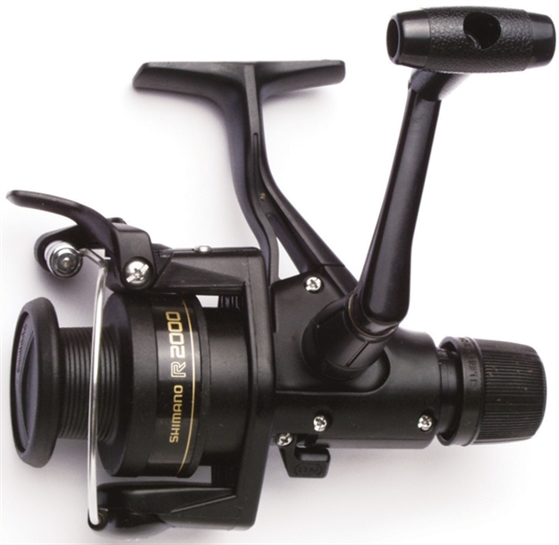 Picture of Shimano IX 2000 Rear Drag Spinning Reel, Rh, 1Rb, 4.1:1 Ratio, Graphite Spool, Braid 10/130, 15/100, 20/85 IX2000R