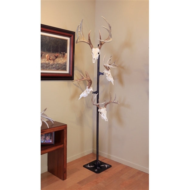 Picture of Skull Hooker Trophy Tree Black Mounting Post Small TO Med Size Game TTASSYBLK 856643002105