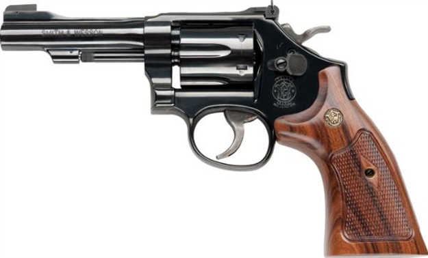 Picture of Smith & Wesson 48 Classic Revolver 22 Wmr, 4 In, Wood Grp, 6 Rnd, Medium Blued Frame 150717 022188142259