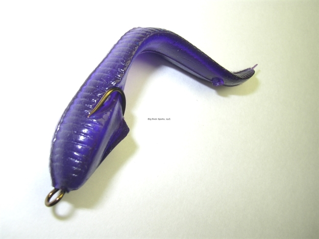 Picture of Snag Proof Leech, 3 1/2", 1/8 Oz, SZ 1 Double Hook, Purple, Floating