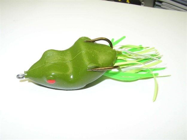 Picture of Snag Proof Original SK Frog Ultra, 3 1/2", 1/4 Oz, Mustad 5/0 Double Hook, Green