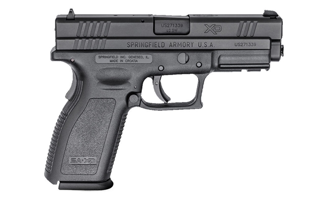 Picture of  Springfield Armory Xd9102hc XD Service 40 S&W 12+1 4" Black Melonite Steel Barrel & Serrated Steel Slide, Black Polymer Frame W/Picatinny Rail