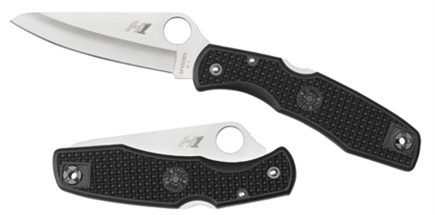 Picture of Spyderco Pacific Salt Folder 3.8 IN Plain Black Frn Handle