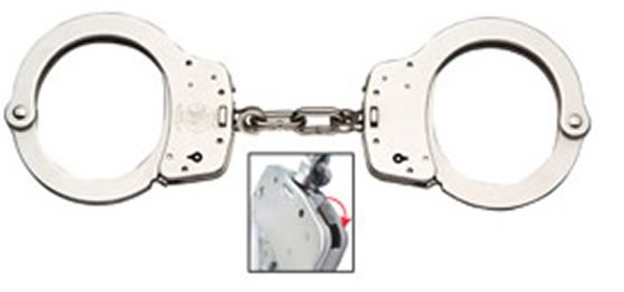 Picture of S&W M&P Lever Lock Cuff Nick 350122