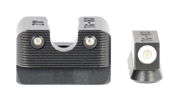 Picture of Truglo Tg231z1w Tritium Pro  Black | Green Tritium White Outline Front Sight Green Tritium Rear Sight TG231CZ1W 788130026427