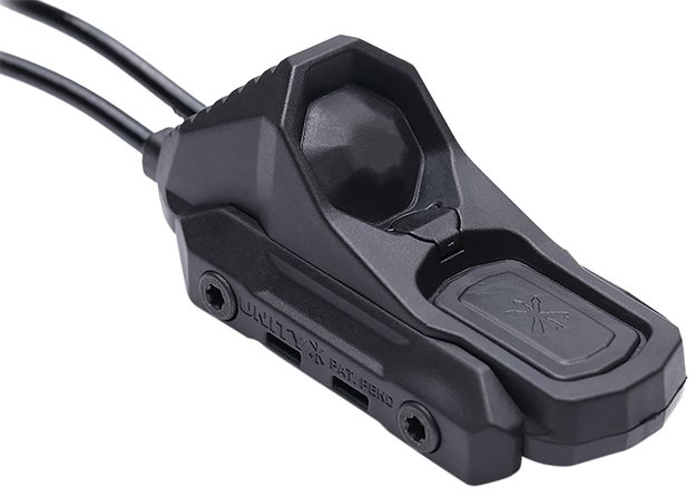 Picture of Unity Tactical Llc Axnssi7b Axon  Sync  Black Surefire/Crane Laser AXNS-SI7B 810007881317