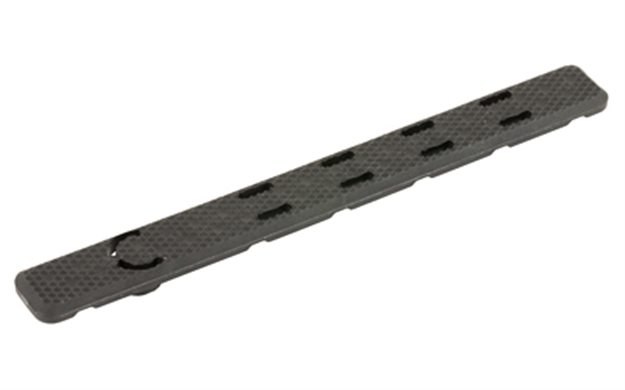 Picture of Utg Low Pro 5.5" KM Rail Cvr 7Pk Blk RB-HP25B