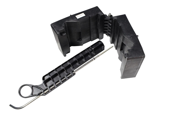 Picture of  Wheeler 156444 Delta Series Upper Vise Block Black Polymer Rifle Ar-15
