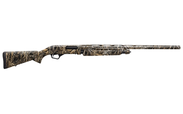 Picture of  Winchester Repeating Arms 512431692 Sxp Waterfowl Hunter 20 Gauge 3" Chamber 5+1 (2.75") 28" Chamber, Realtree Max-7, Truglo Fiber Optic Sight, Includes 3 Invector-Plus Chokes
