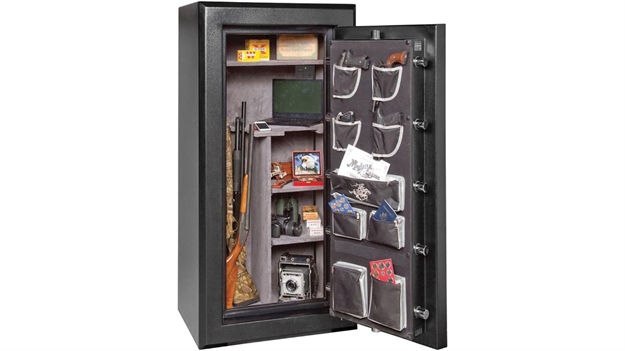 Picture of Winchester Safes Silverado 23-24 Gun BK Man