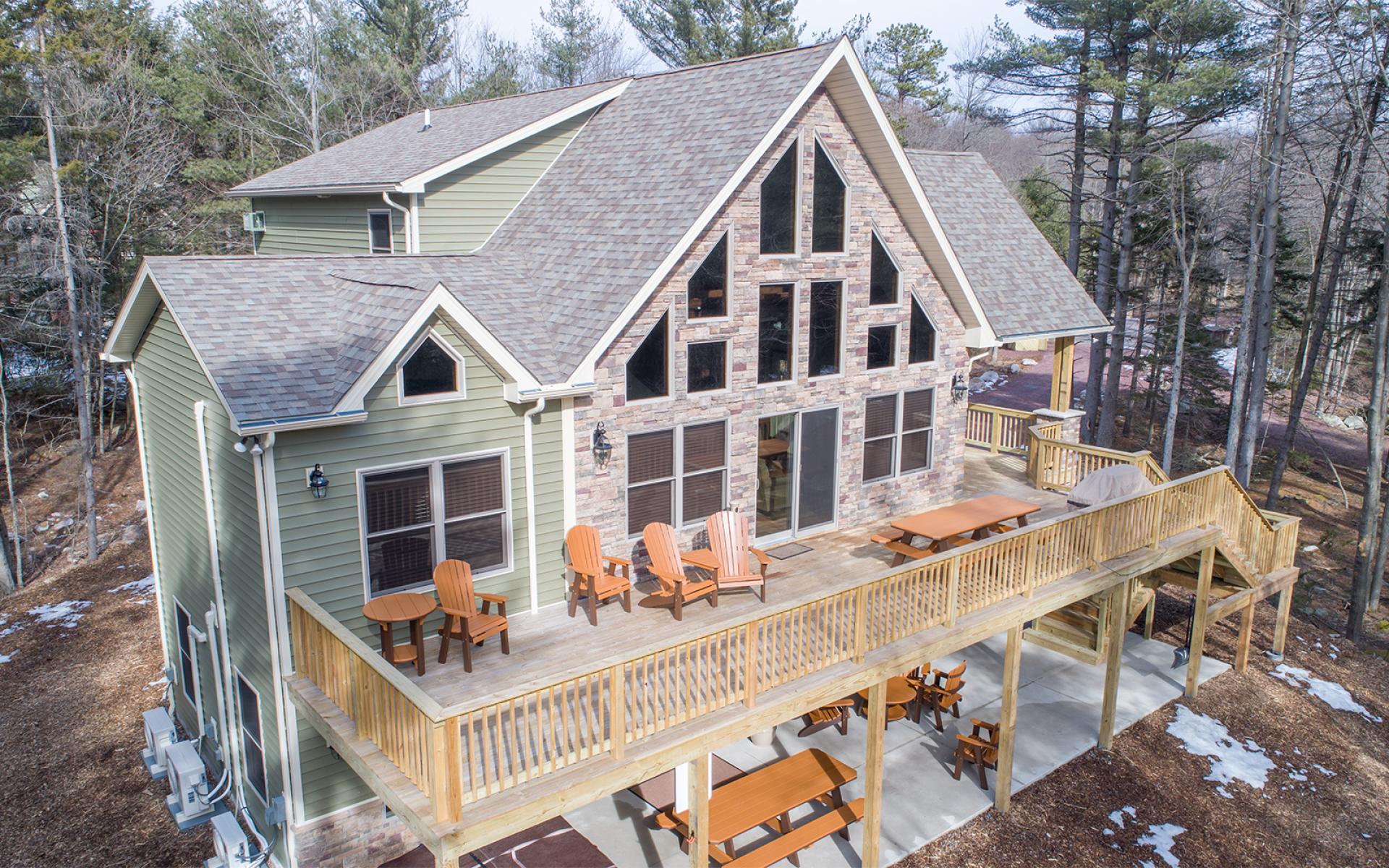 Virtual Tour 12 Bruin Court, Lake Harmony, PA