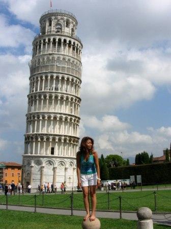 Leaning tower of Pisa Well we all know this is in Italy, but there's no Greece or Turkey images to post. Safari Kay is on Safari currently.