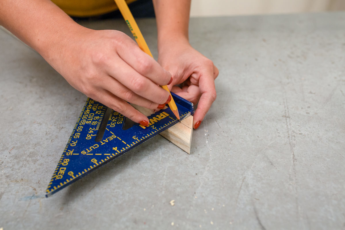 Measuring to build a sideboard Measuring to build a sideboard