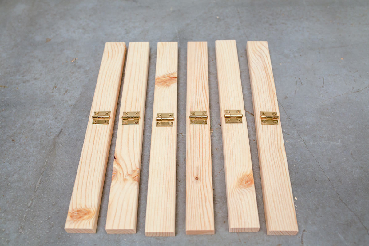 End up with six hinged pieces End up with six hinged pieces