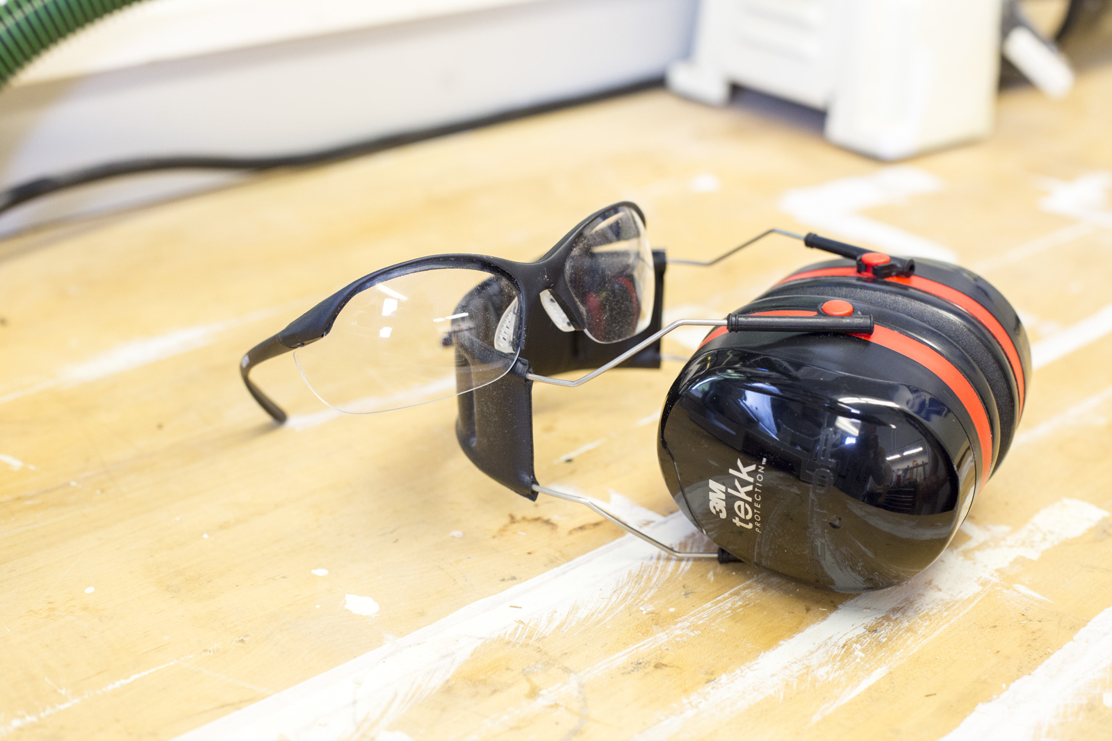 How to Use A Chop Saw (Miter Saw) DIY Tips