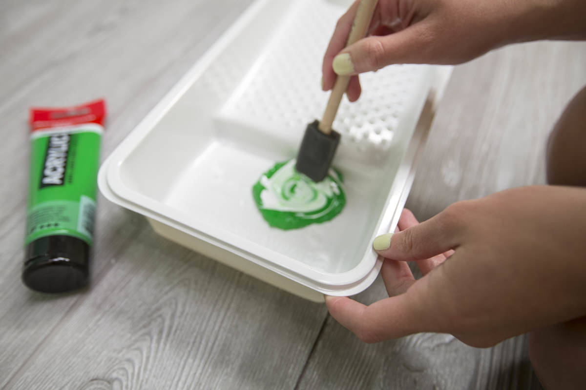 How to Make a Picnic Blanket Out of a Drop Cloth