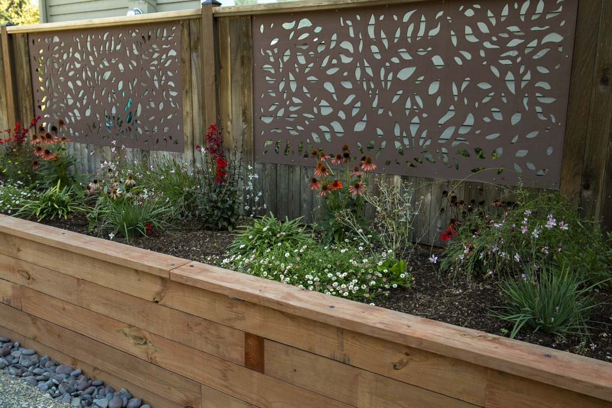 build a framed panel fence at Seattle garden show build a framed panel fence at Seattle garden show