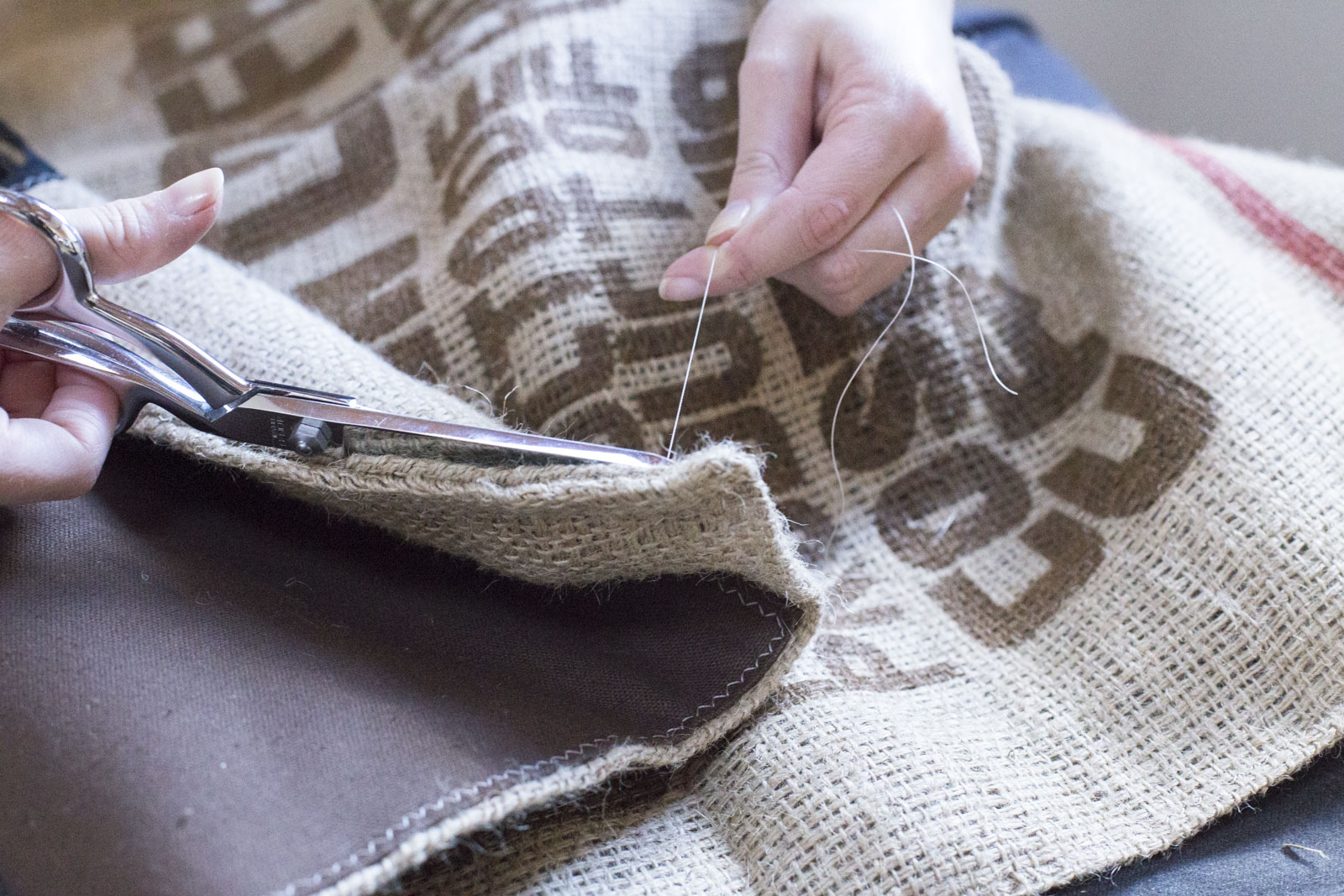 How to Build a DIY Log Carrier Dunn DIY