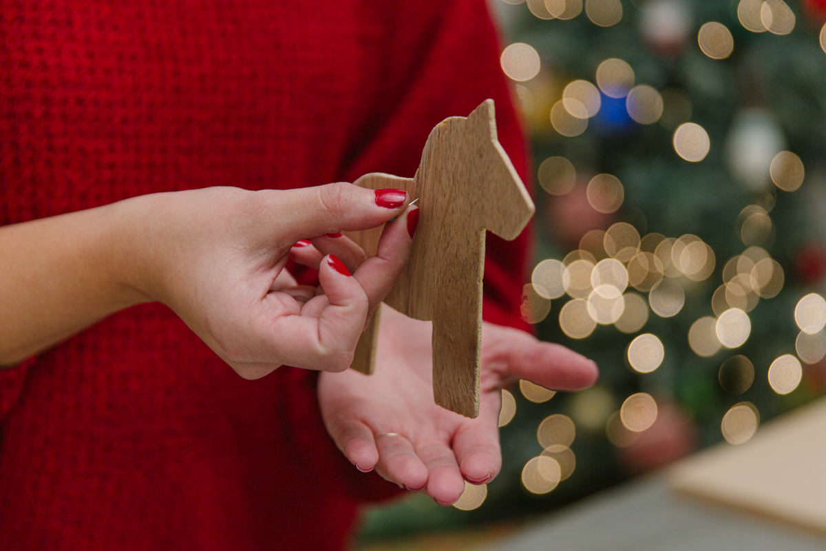 press a push pin into the ornament press a push pin into the ornament