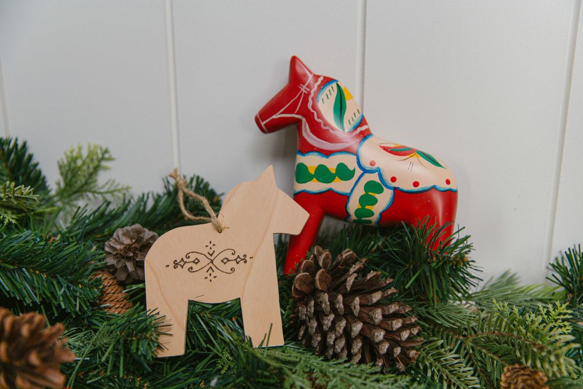 DIY Swedish Dala Horse Christmas Ornament DIY Swedish Dala Horse Christmas Ornament