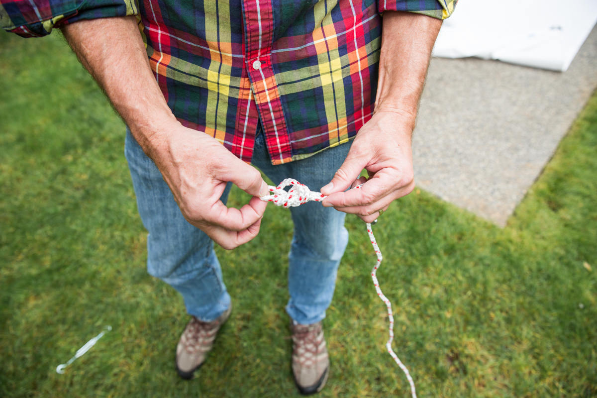 tie tarp rope