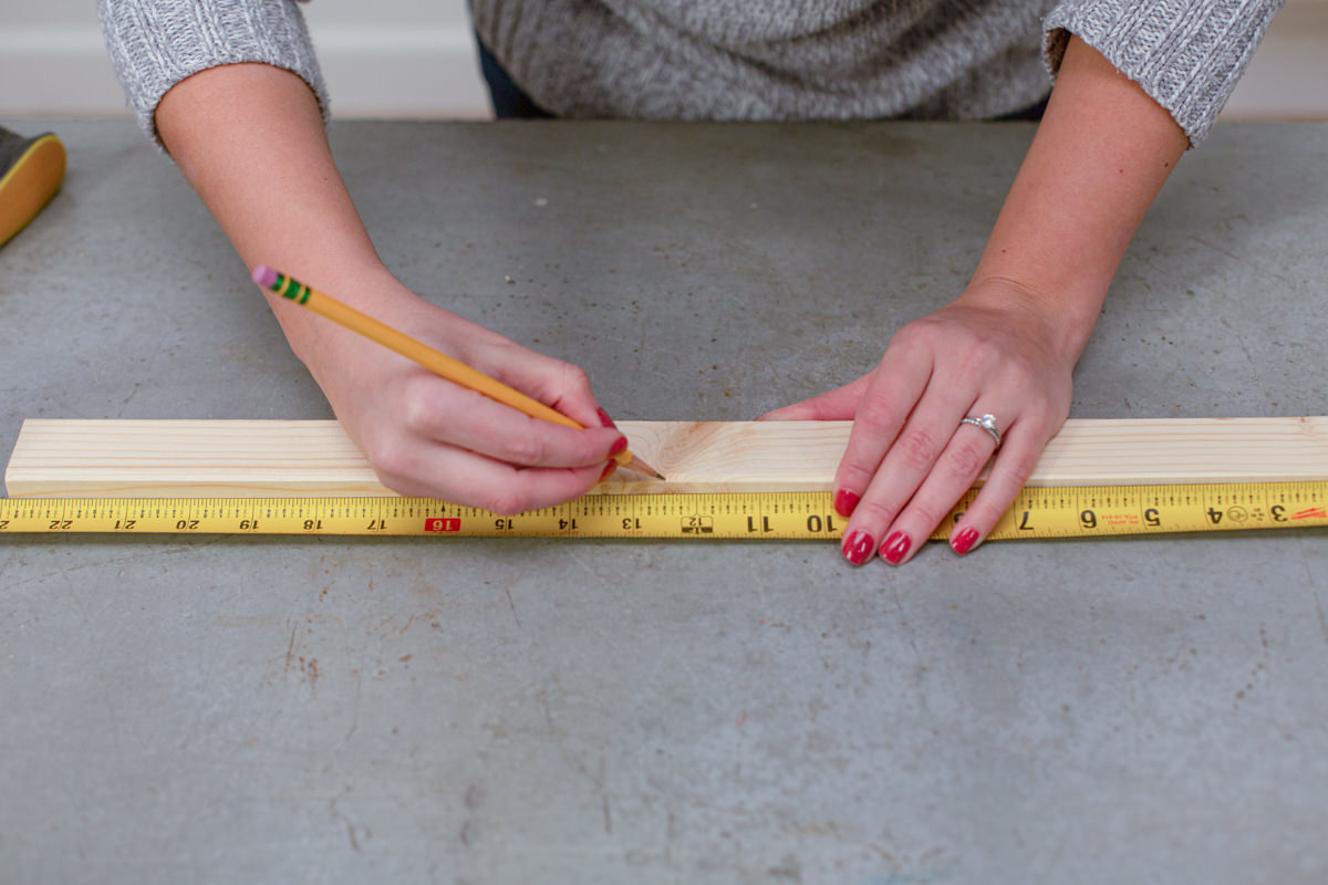 make a plinko board game make a plinko board game