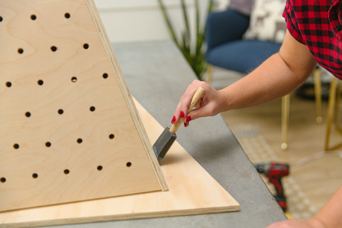 Paint your wooden tree Paint your wooden tree