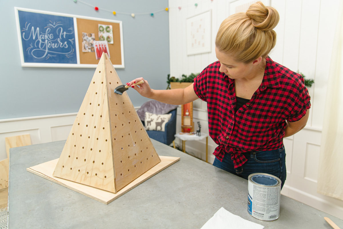 Add a clear finish to your pallet tree Add a clear finish to your pallet tree