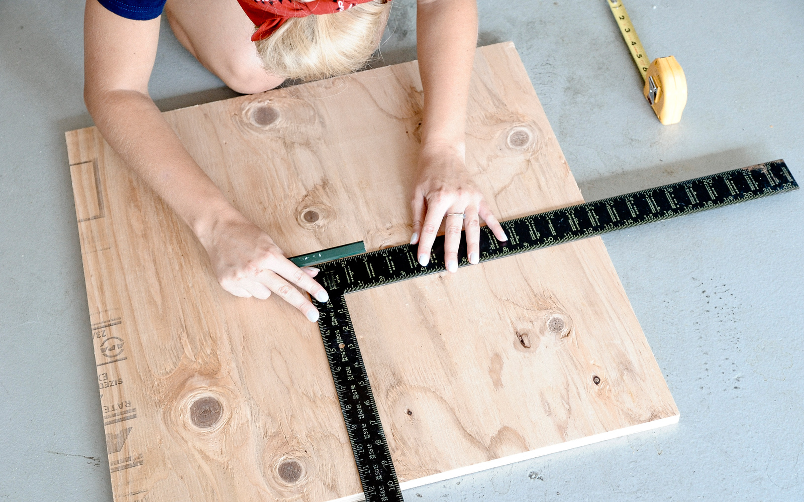 DIY Cat Scratching Post | How To Build A Cat Scratching Post | Dunn DIY