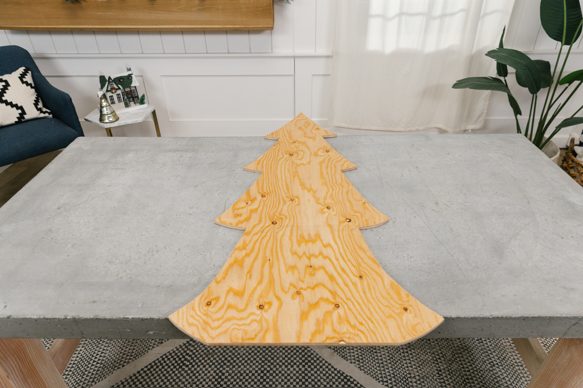 How To Make an Outdoor Christmas Tree Home Improvement Projects to