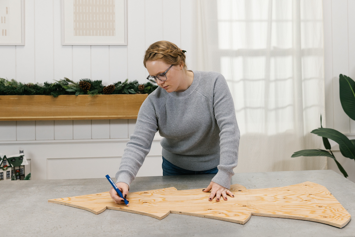 How To Make an Outdoor Christmas Tree Home Improvement Projects to