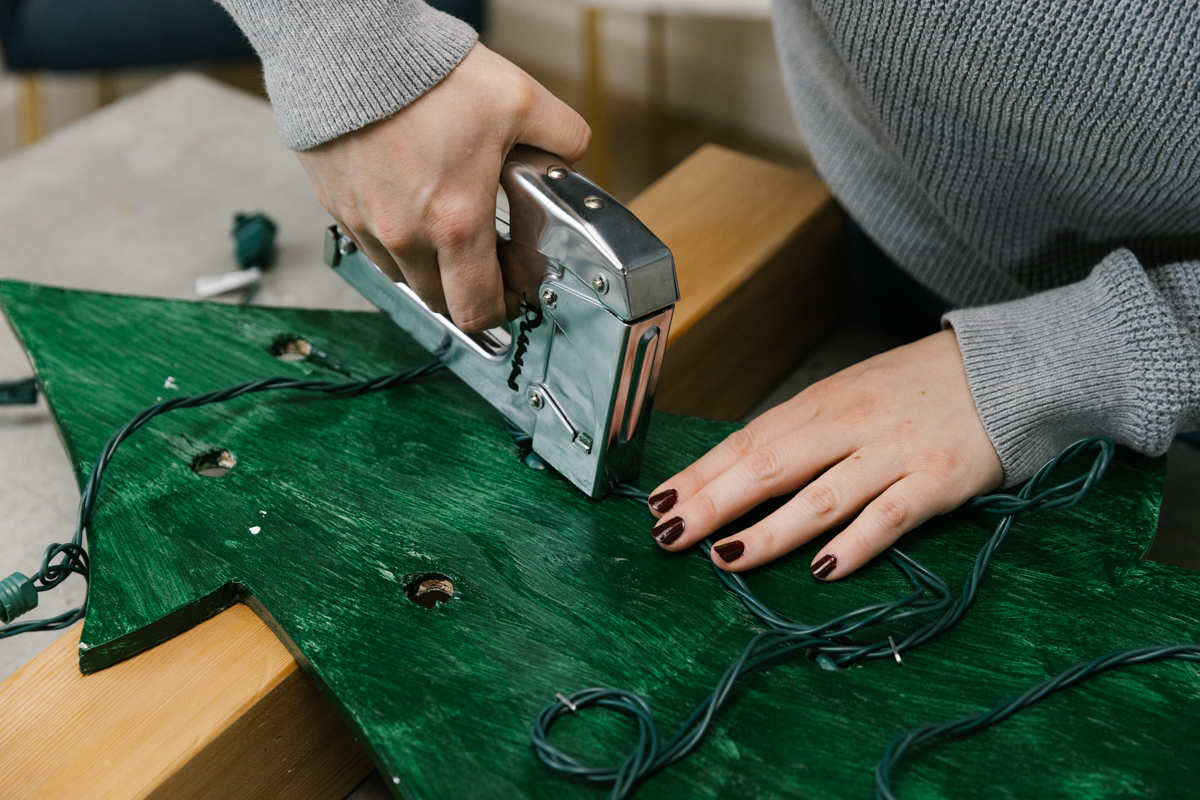 How To Make an Outdoor Christmas Tree Home Improvement Projects to