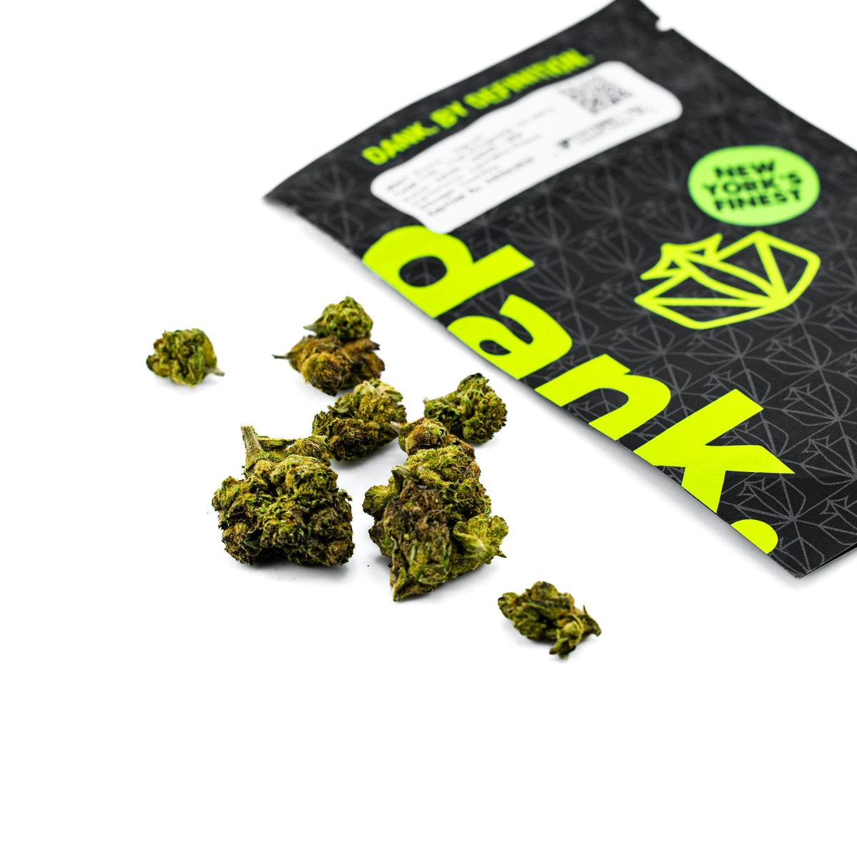 DANK - MAUI WOWIE - 3.5G SATIVA