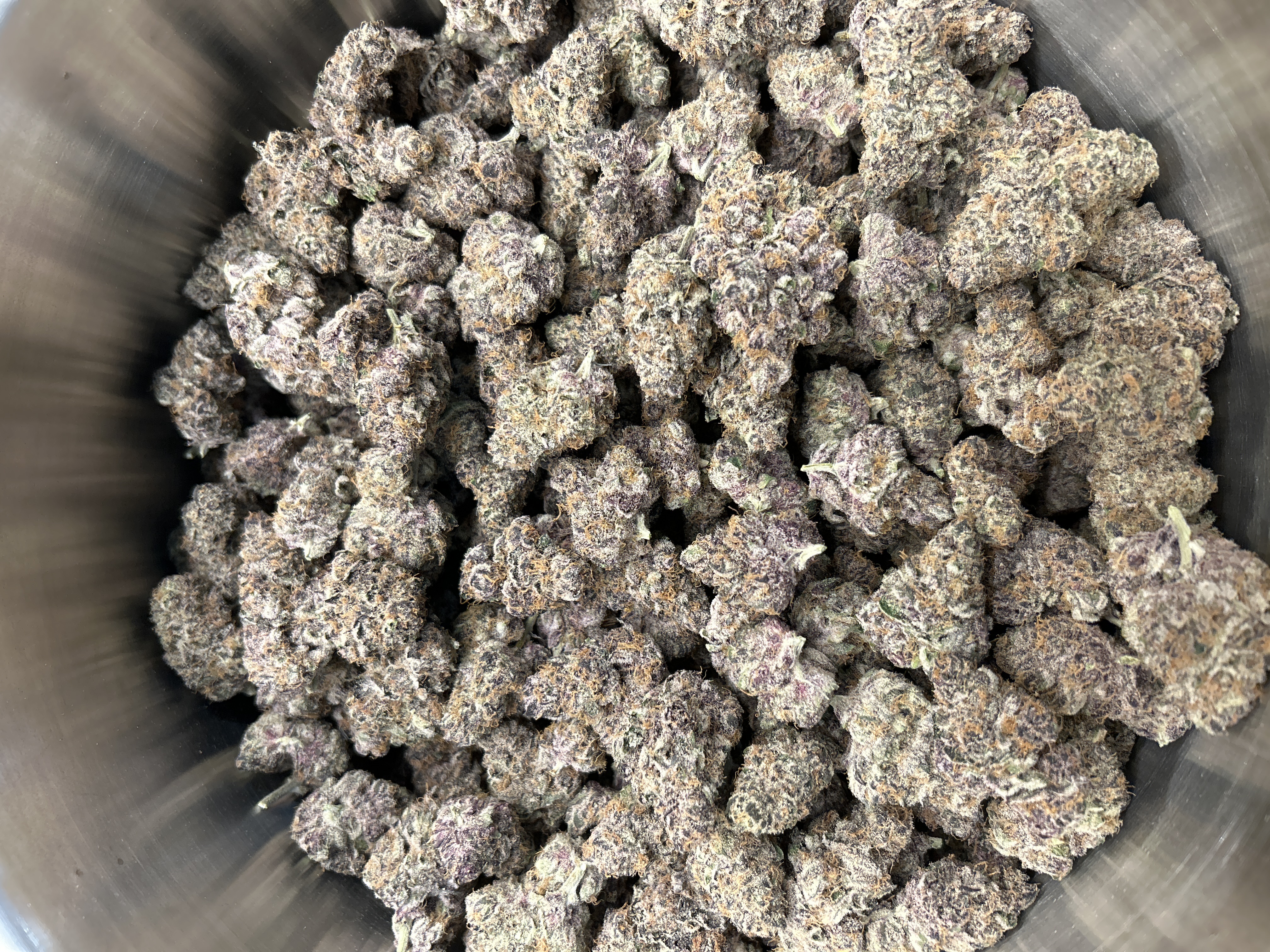 Gibbys Garden | Blockberry | Buds | 1.6% Terps (2g) product photo